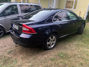 Volvo S80 2007 2.5L 147kw (4 foto / 8)