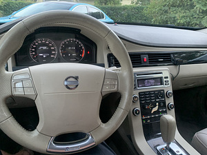 Volvo S80 2007 2.5L 147kw (7 foto / 8)