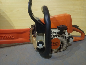 Stihl MS250 (4 фото из 4)