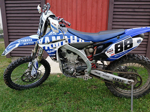 Yamaha YZ450 2012a (2 foto / 10)