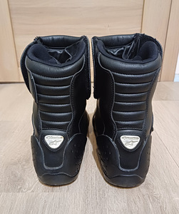 Müüa Alpinestars motosaapad suurus 44 (3 foto / 3)