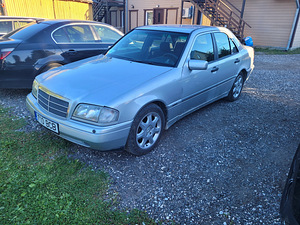 Mb c220 CDI M/V (4 фото из 7)