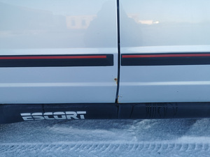 Ford escort (11 фото из 13)
