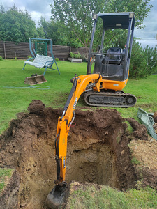 Miniekskavaator JCB 8014 (2 foto / 7)
