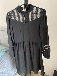Reserved черное платье 34