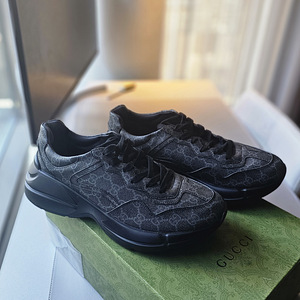 Gucci Meeste Rhyton Tossud Suurus 42 (1 foto / 5)