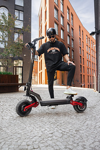 Elektritõukeratas Varla Eagle One PRO 70kmh tõukeratas (2 foto / 7)