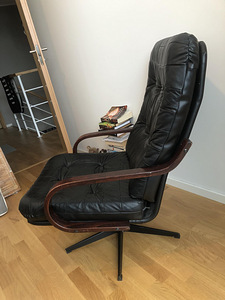 Vintage nahast tugitool (2 foto / 5)