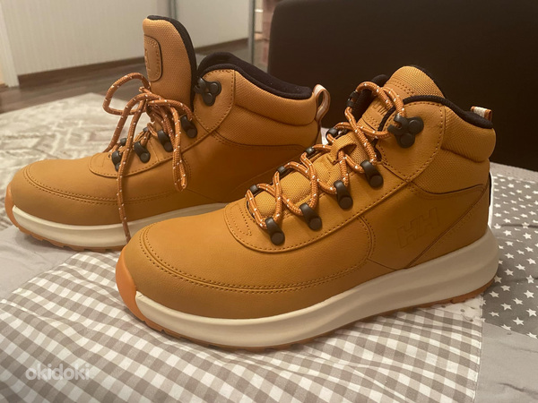 Helly Hansen jalatsid