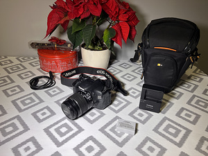 Canon EOS 600D + 18-55mm kaamera komplekt (1 foto / 3)
