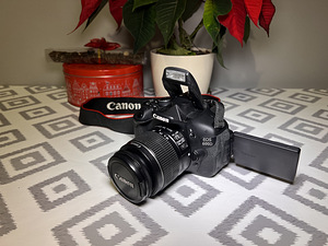 Canon EOS 600D + 18-55mm kaamera komplekt (2 foto / 3)