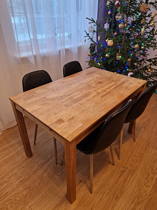 Söögilaud tammepuidust (1 foto / 3)