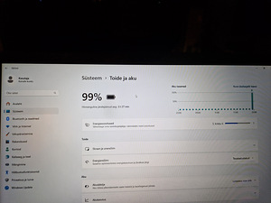 Dell Latitude 5500 (9 фото из 10)