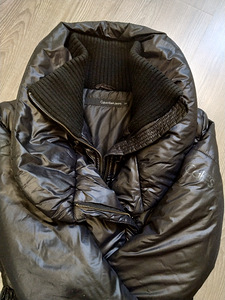 Calvin Klein куртка (2 фото из 2)