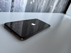 Ошибка iPhone XS Max 256 ГБ (3 фото из 6)