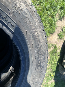 235/65/R17 lamellrehvid (3 foto / 3)