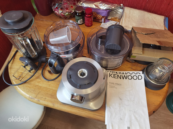 Кухонный комбайн Kenwood FPM25 (фото #2)