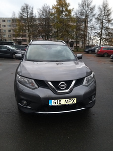 Nissan x-trail 2016 (5 foto / 6)