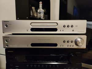 Продам комплект Onkyo . DV-L55 и TX-L55 (1 фото из 2)