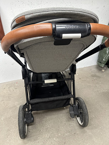 Cybex balios M + Cot M, 2 in 1 (4 foto / 10)