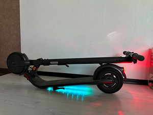 Электросамокат Segway Ninebot KickScooter E25E (3 фото из 5)