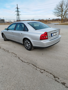 Volvo s80 2.5 d5 (2 foto / 7)