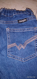 Wrangler teksad lastele 4-5 aasta vanusele (2 foto / 2)