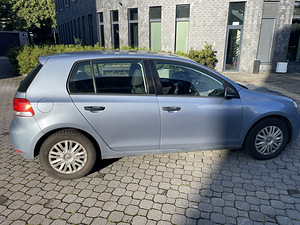 Volkswagen GOLF 1,4TSI bensiin 90kw 2011 (4 foto / 15)
