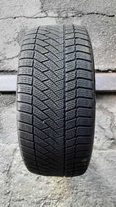 225/45 R18 continental (1 foto / 1)