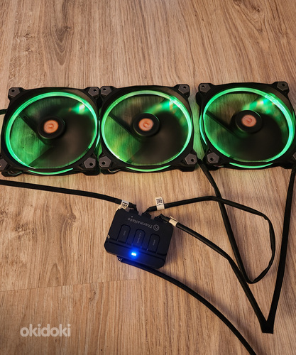 Система охлаждения Thermaltake Riing 14 LED RGB 3 Set (фото #3)