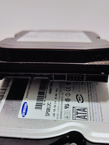 HDD Samsung 80 GB SP0812C (2 foto / 2)