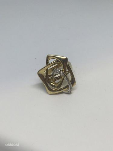 Золотое кольцо 750 пробы с бриллиантами (№635) (фото #1)