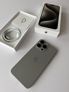 Продается Apple iPhone 15 Pro Max 256 ГБ Natural Titanium (2 фото из 6)