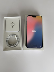 Продается Apple iPhone 15 Pro Max 256 ГБ Natural Titanium (6 фото из 6)