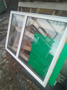 Пластиковое окно (1 фото из 1)