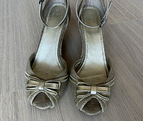 Zara бежевые туфли s 37