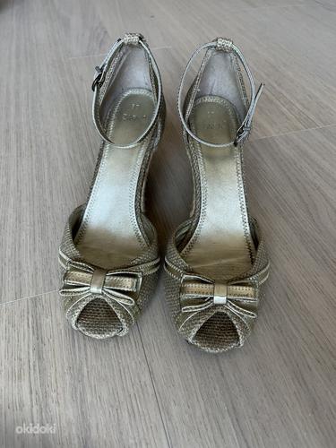 Zara бежевые туфли s 37 (фото #1)