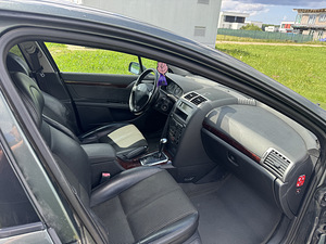 Peugeot 407 (8 foto / 10)