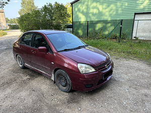 Suzuki Liana 1.6 78 kW varuosadeks (1 foto / 4)