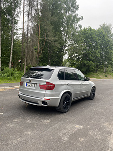 BMW x5 M-pakett 3.0D 210kw (2 foto / 8)