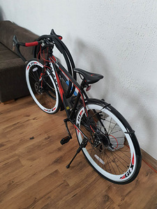 Maanteeratas Galaxy RL100 (2 foto / 4)