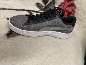 Детские туфли (2 фото из 2)
