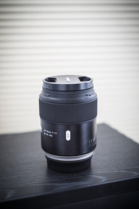 M/V Tamron SP 45mm f/1.8 Di VC USD Canon EF (4 фото из 7)