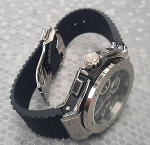 HUBLOT BIG BANG D=45mm QUARTZ (3 foto / 4)