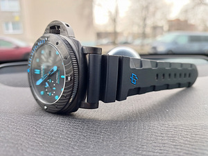 PANERAI SUBMERSIBLE CARBOTECH D=47mm (6 foto / 6)
