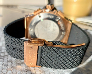 HUBLOT D=45MM (2 foto / 5)
