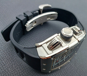 RICHARD MILLE (5 фото из 10)