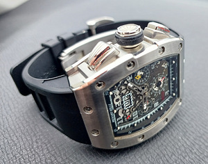 RICHARD MILLE (6 фото из 10)