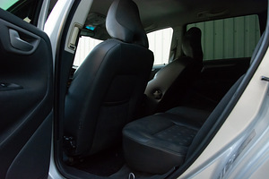 VOLVO V70 (6 фото из 11)