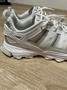 Adidas Originals Hyperturf trainers in triple white (4 foto / 6)